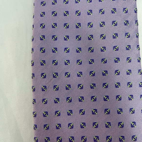 Hermes 100% Silk Lavender Geometric Men's Tie - Picture 5 of 6